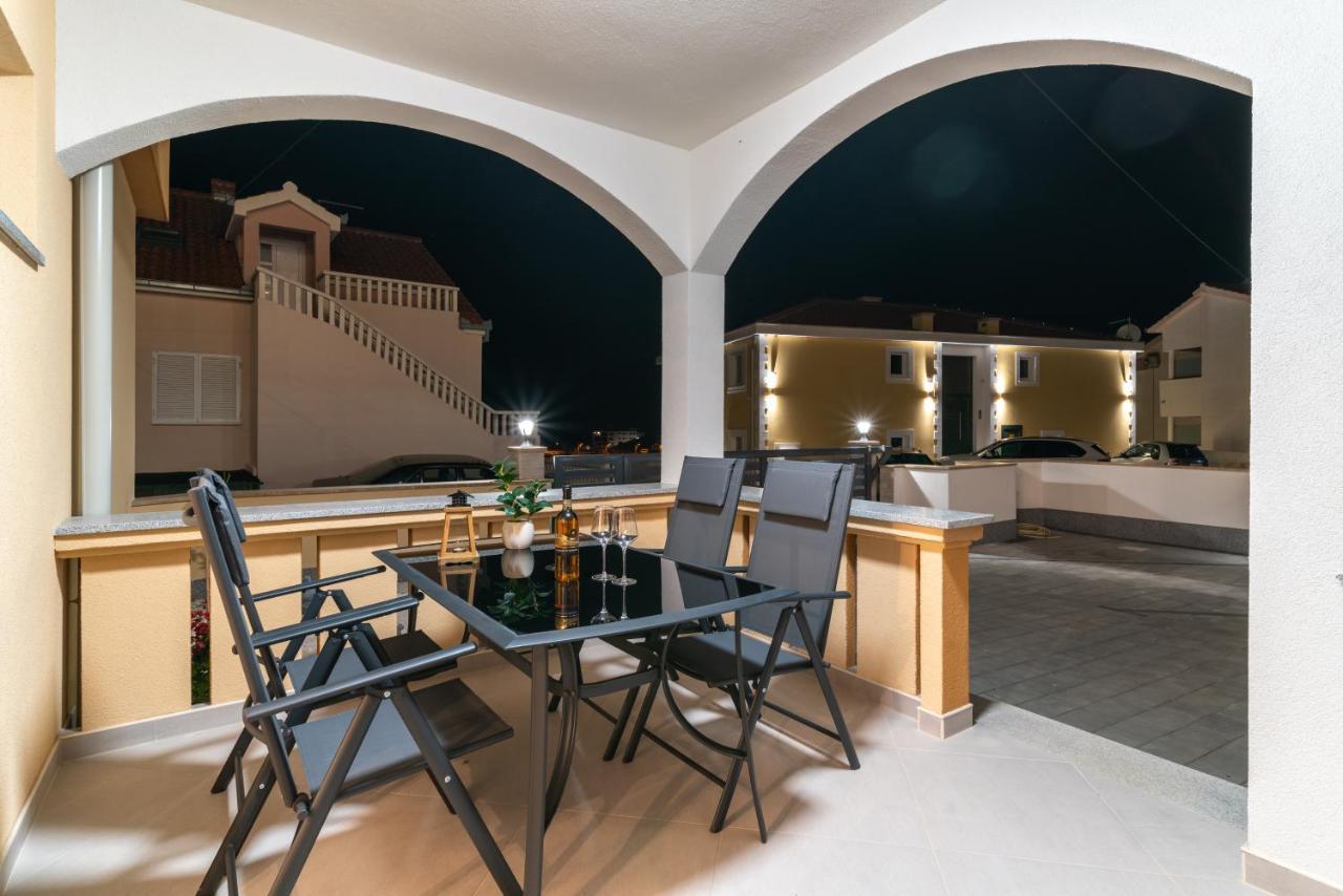 Villa A Marina Bagian luar foto